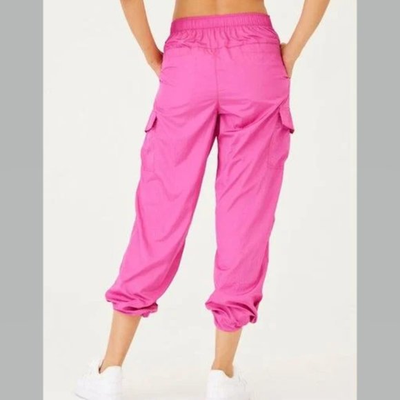 Onzie Parachute Cargo Pants in Raspberry Rose - Picture 2 of 14